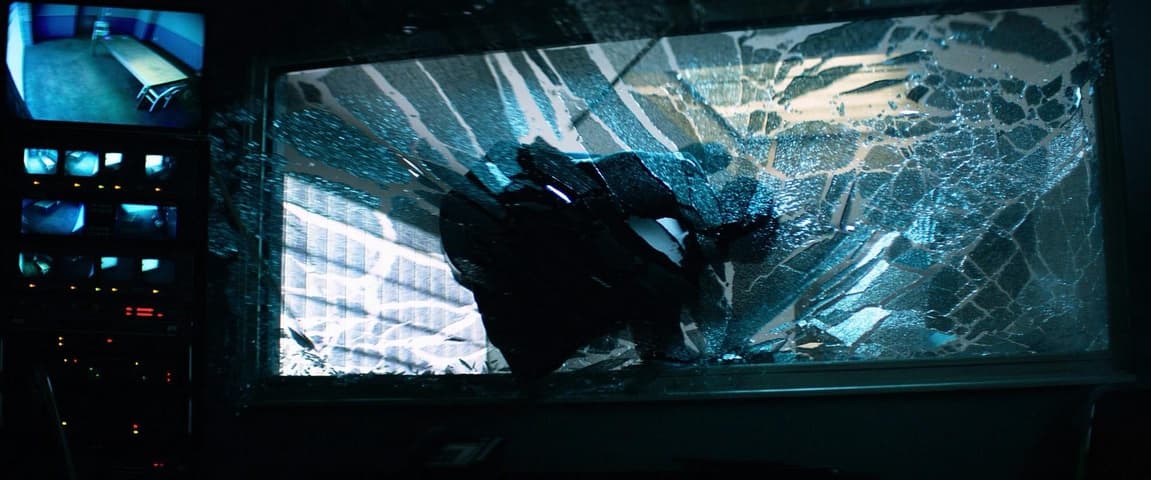 Hitman: Agent 47 frame 3