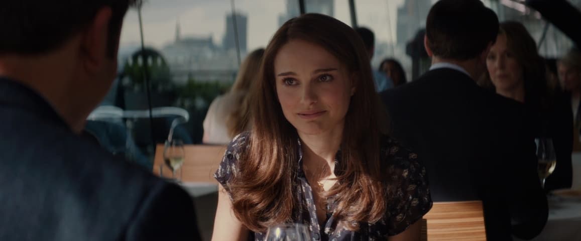 Thor: The Dark World frame 2