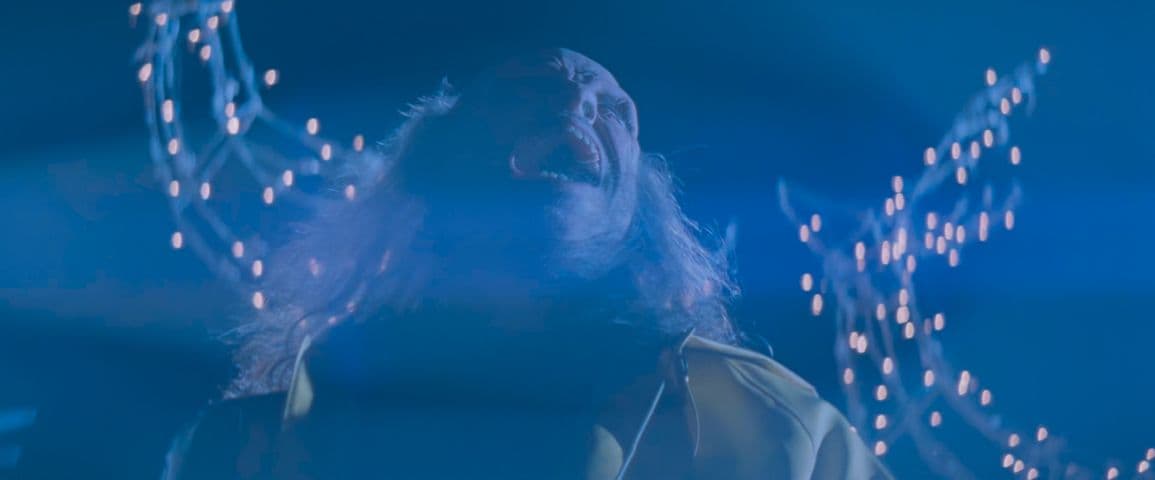 Last Action Hero frame 3