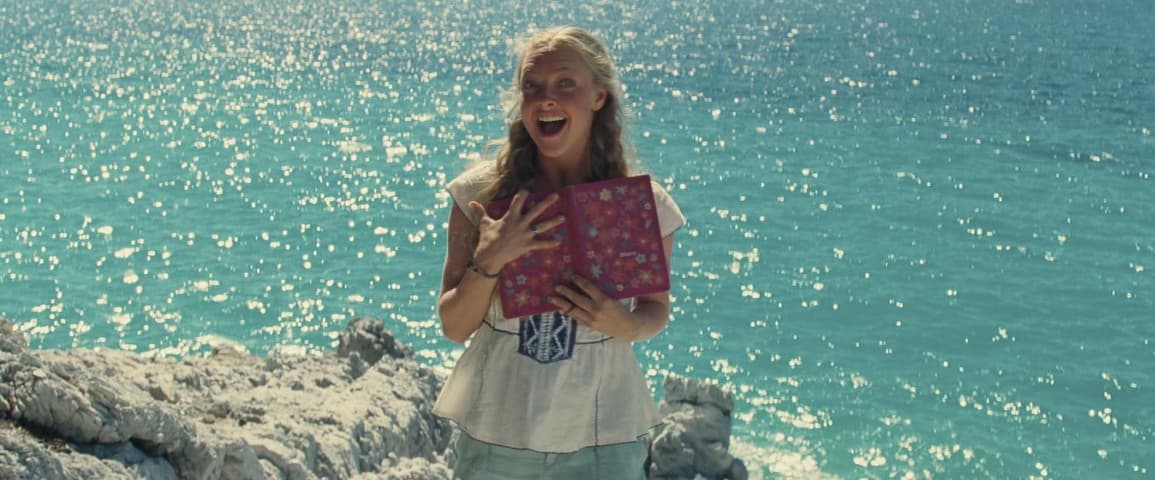 Mamma Mia! frame 4