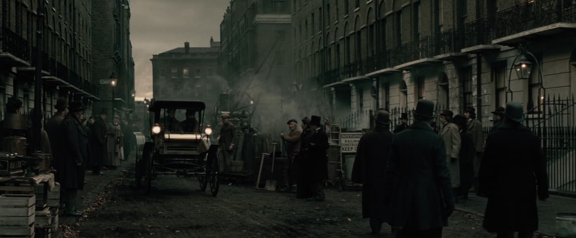 Sherlock Holmes: A Game of Shadows frame 1