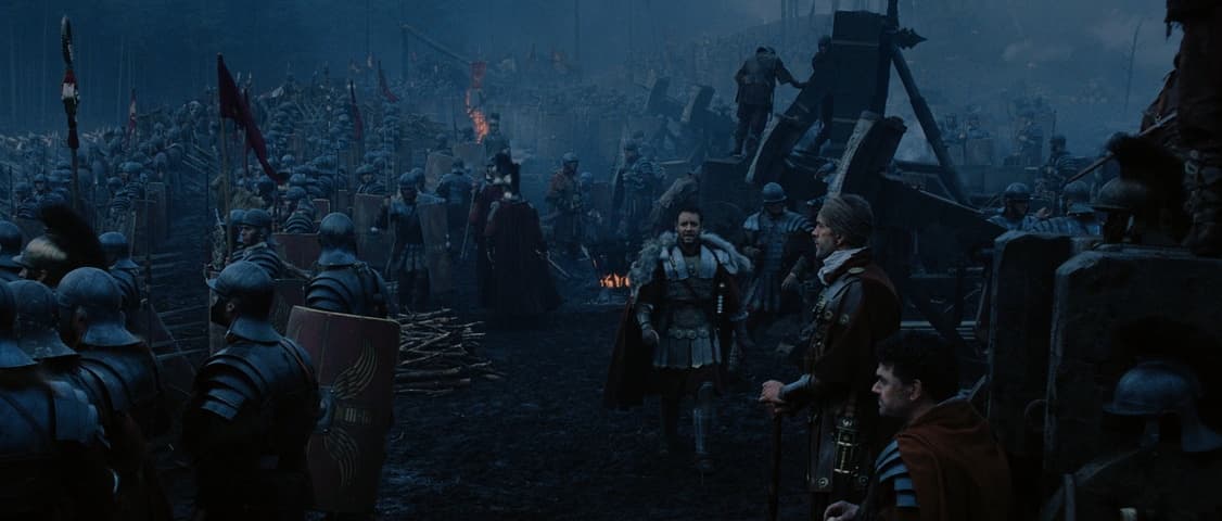 Gladiator frame 3