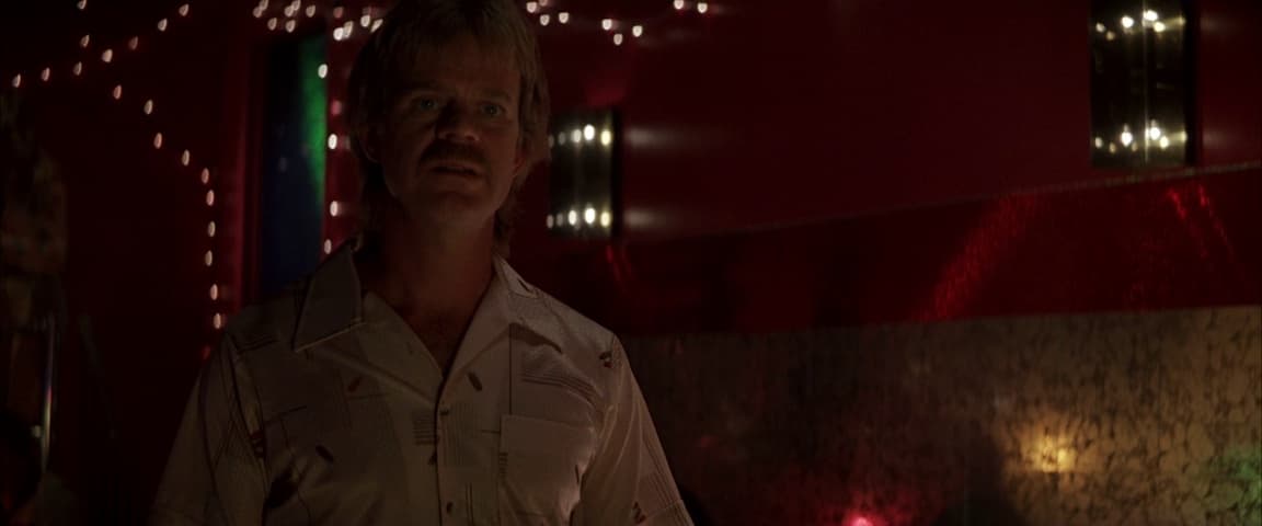 Boogie Nights, кадр 1