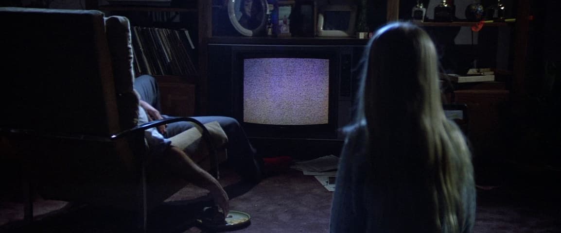 Poltergeist frame 2