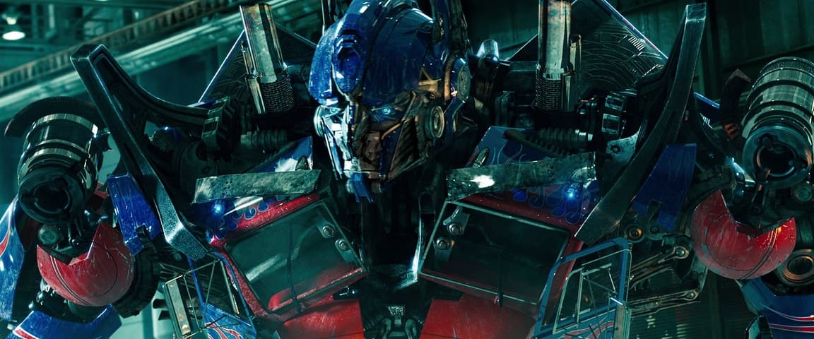 Transformers: Dark of the Moon frame 3