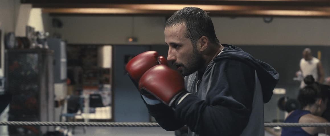 Rust and Bone frame 4