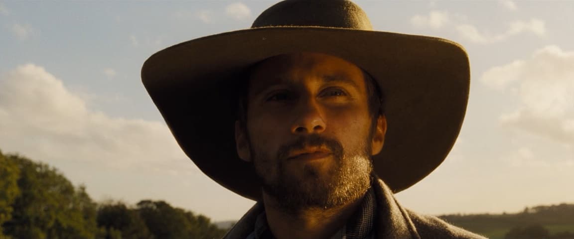 Far from the Madding Crowd frame 3
