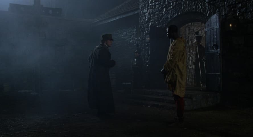 Amistad frame 3