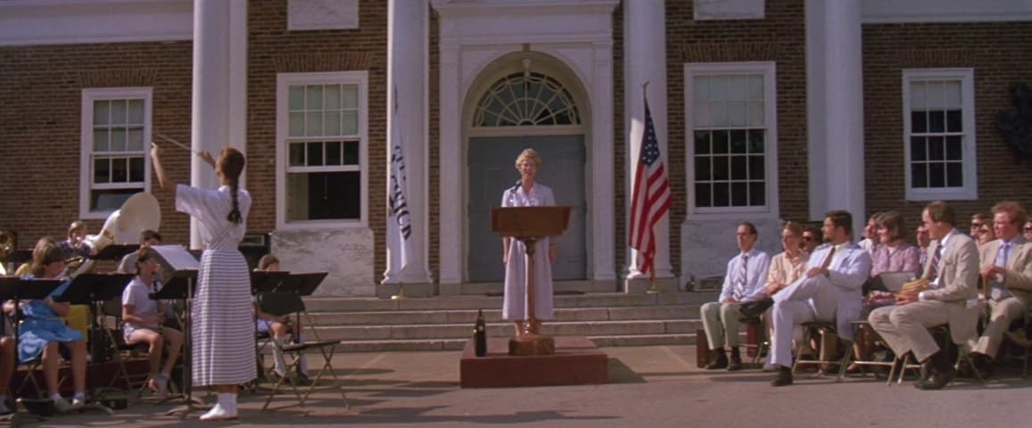 The Witches of Eastwick frame 3