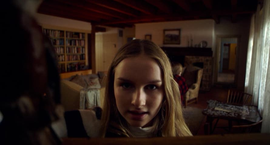 The Visit, кадр 3