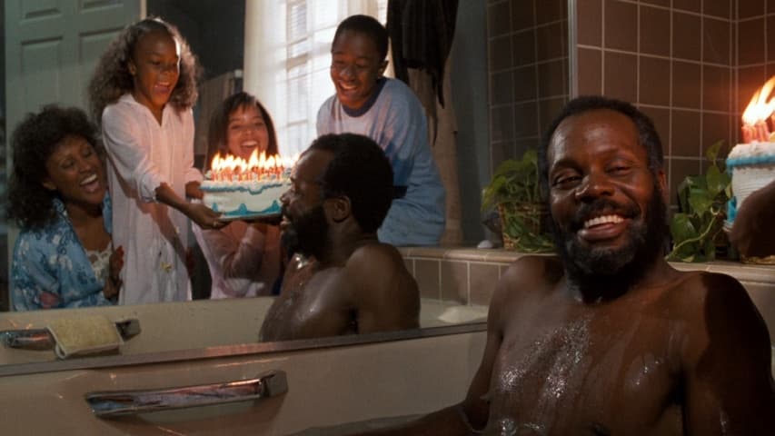 Lethal Weapon frame 2
