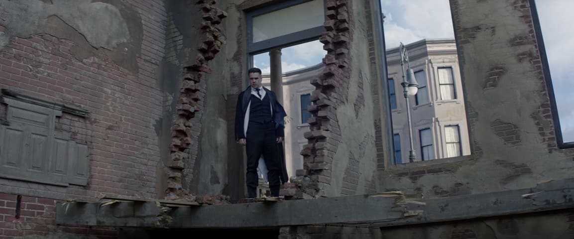 Fantastic Beasts and Where to Find Them frame 1