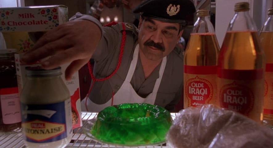 Hot Shots! Part Deux frame 2