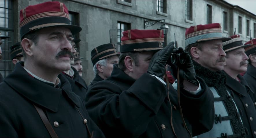 An Officer and a Spy frame 4