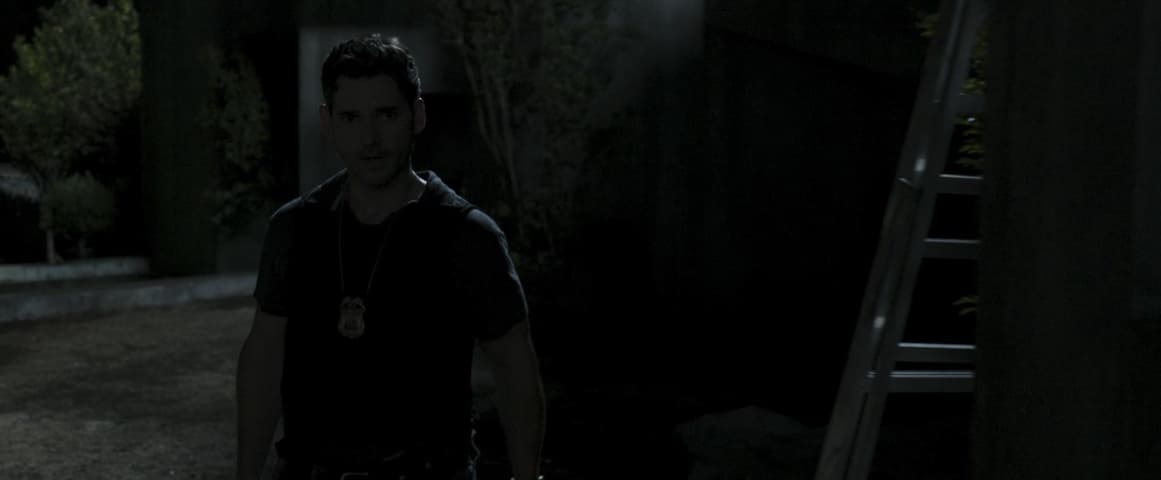 Deliver Us from Evil frame 3