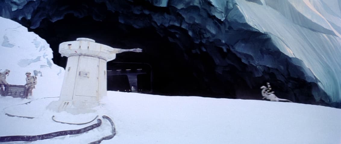 The Empire Strikes Back, кадр 4