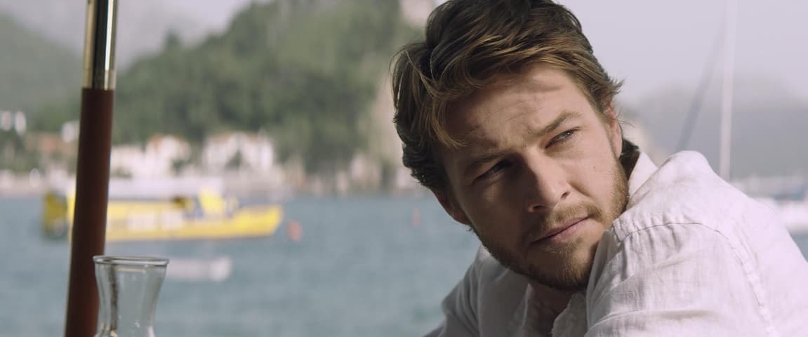 The November Man frame 1