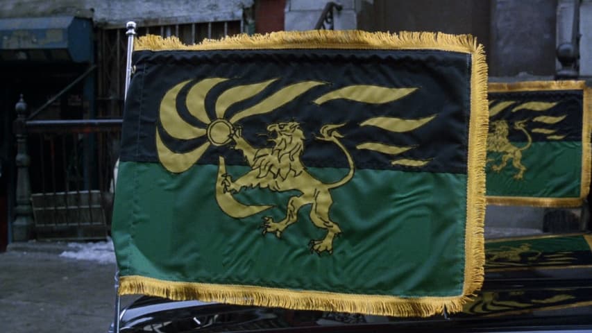Coming to America frame 4