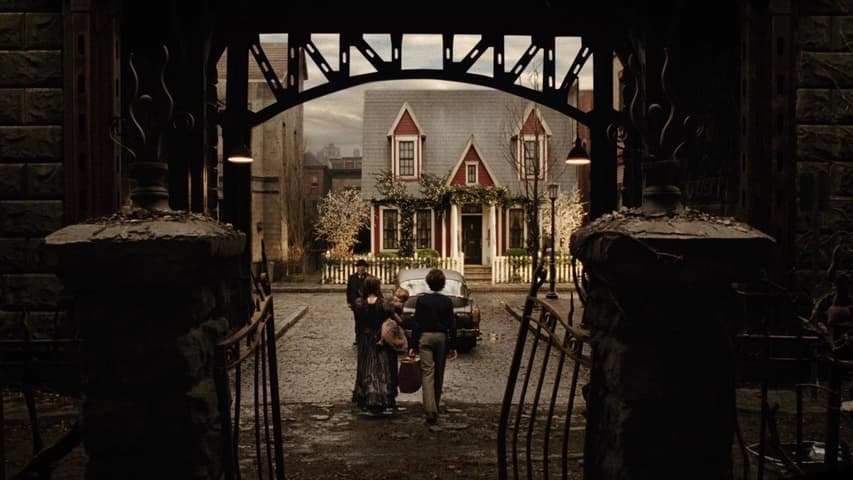 Lemony Snicket's A Series of Unfortunate Events frame 4