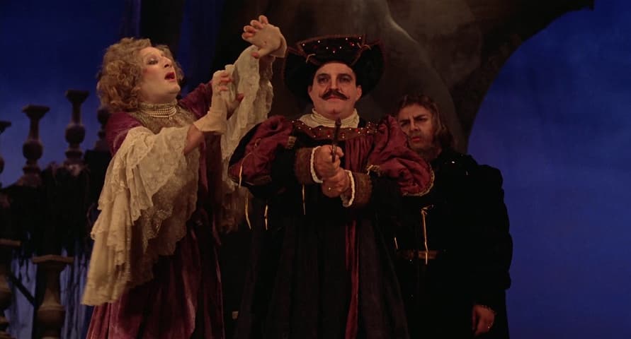 Fitzcarraldo frame 4