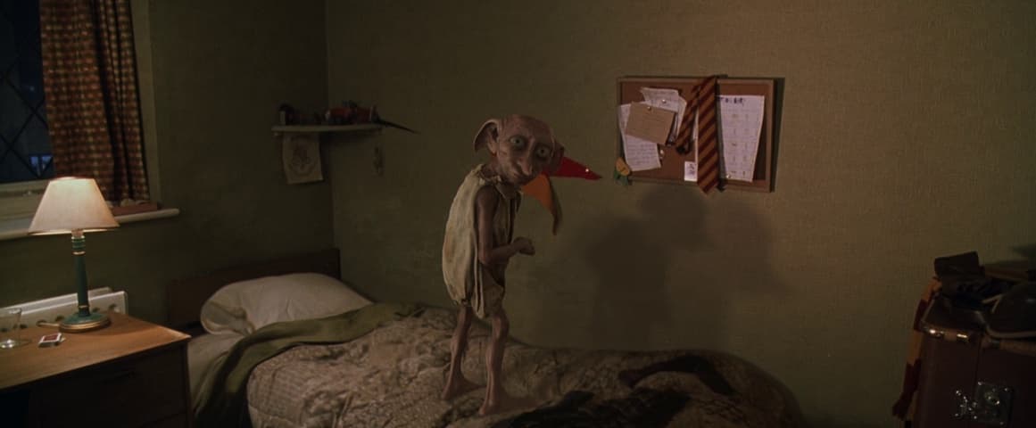 Harry Potter and the Chamber of Secrets frame 1