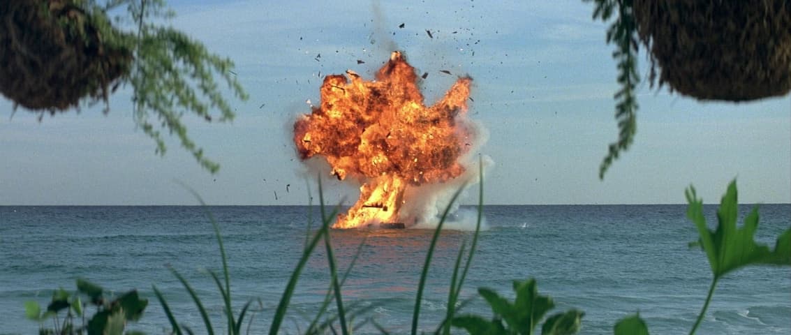 Jaws 2 frame 2