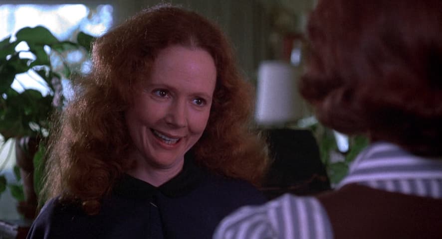 Carrie frame 4