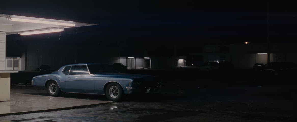 Killing Them Softly frame 3