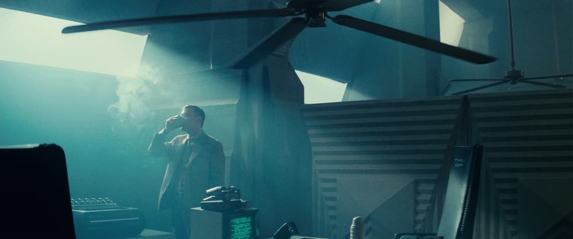 Blade Runner frame 4