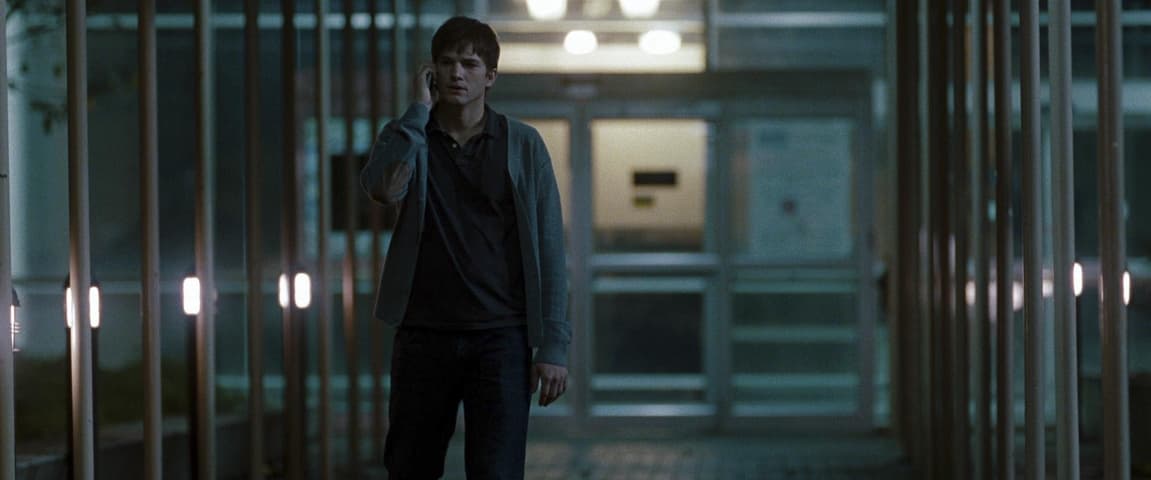 No Strings Attached frame 2