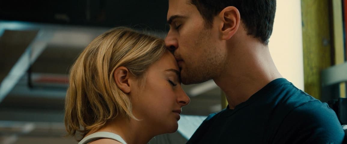 Allegiant frame 1
