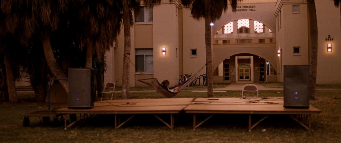 Spring Breakers frame 3