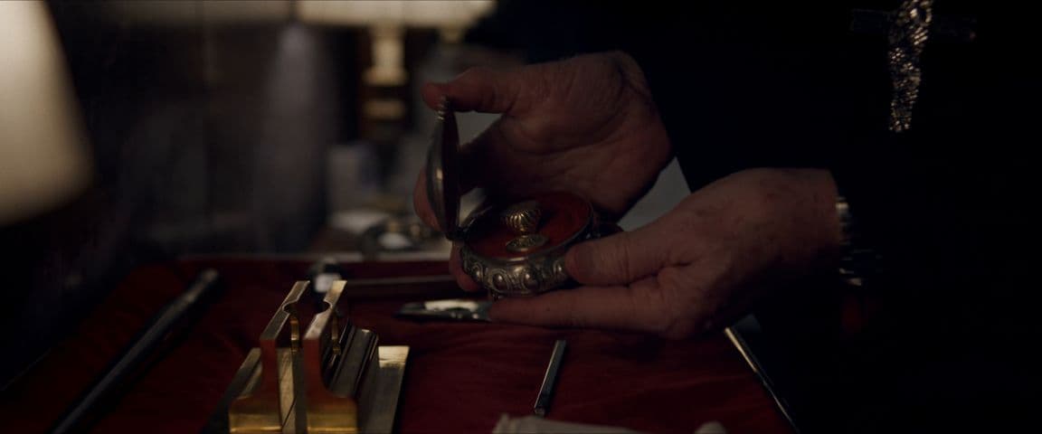 Conclave frame 3