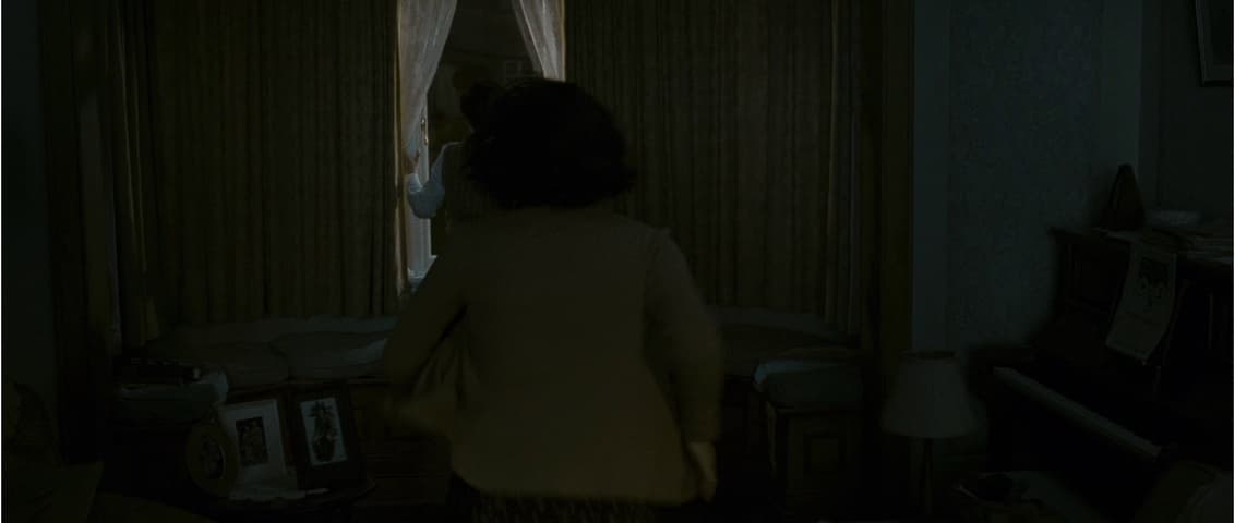 The Chronicles of Narnia: The Lion, the Witch and the Wardrobe frame 2