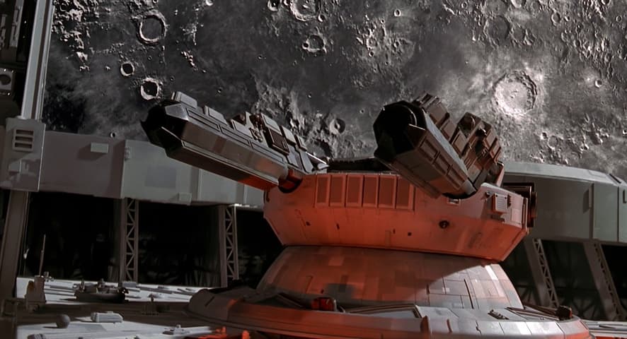 Starship Troopers frame 3
