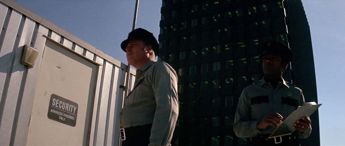 Conquest of the Planet of the Apes frame 2