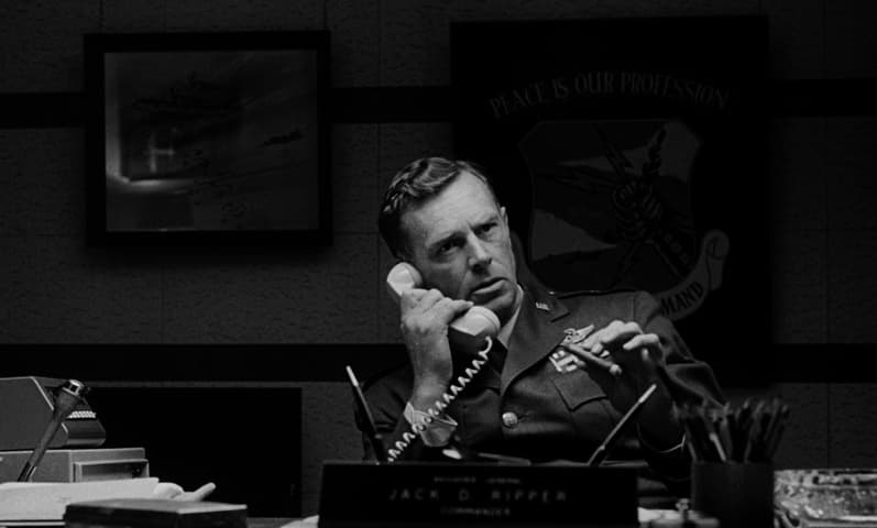 Dr. Strangelove or: How I Learned to Stop Worrying and Love the Bomb frame 3