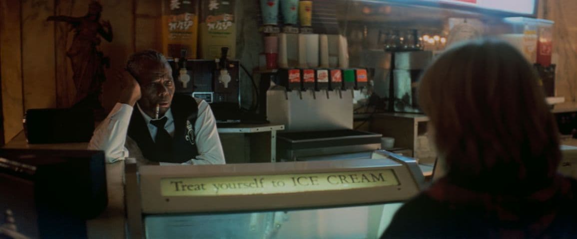 Last Action Hero frame 4