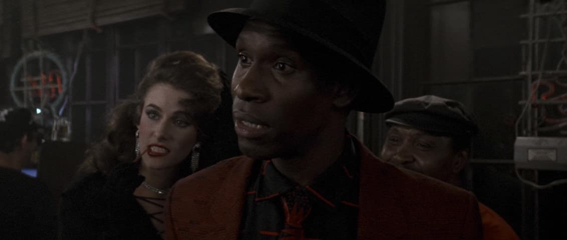 Crocodile Dundee frame 3
