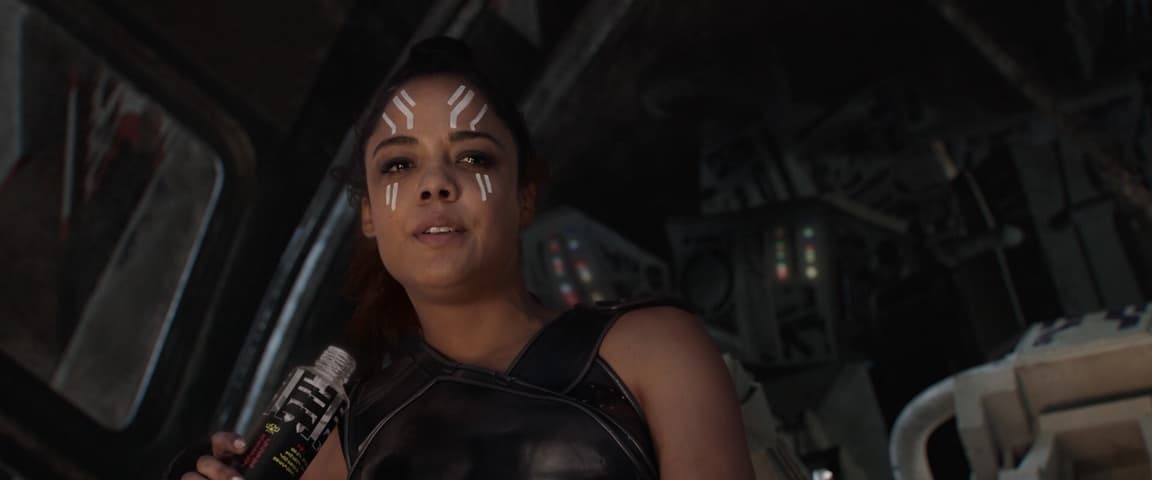 Thor: Ragnarok frame 1