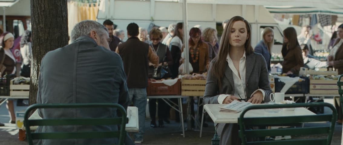The American, кадр 2