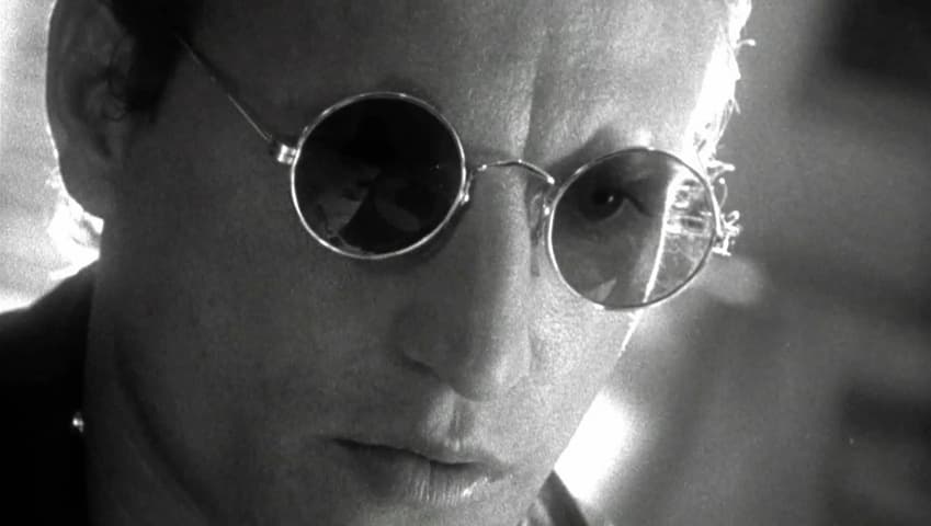 Natural Born Killers frame 4