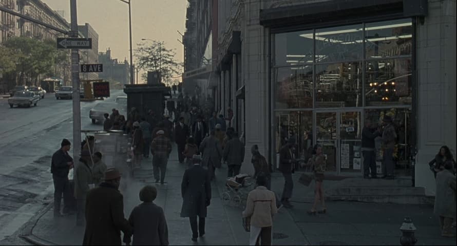 American Gangster frame 1