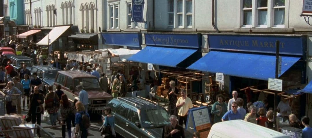 Notting Hill frame 2