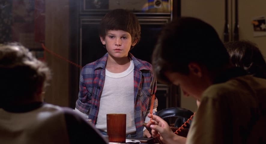 E.T. the Extra-Terrestrial frame 4