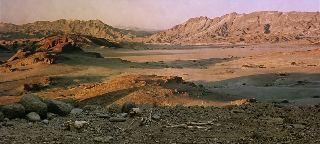 2001: A Space Odyssey frame 4