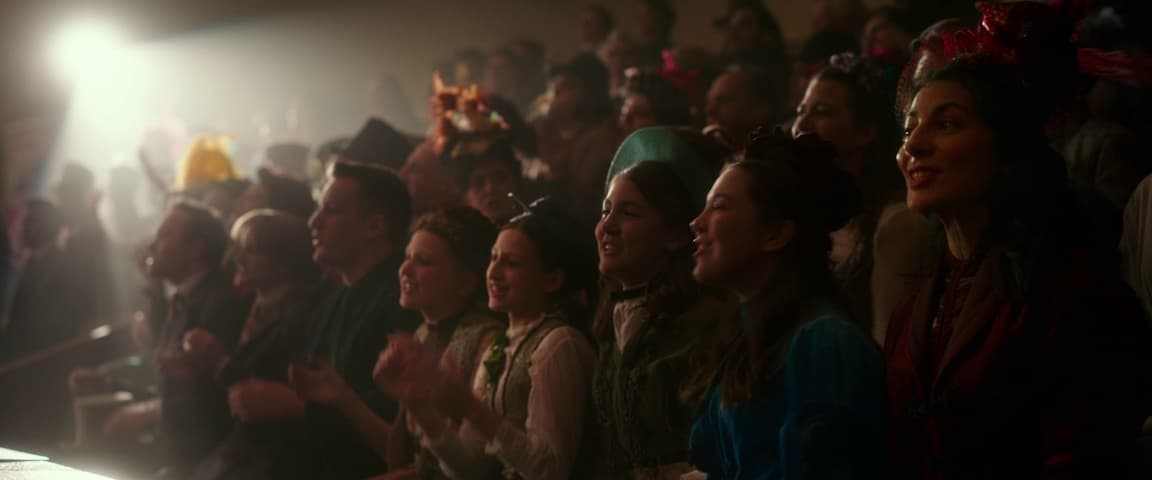 The Greatest Showman frame 2
