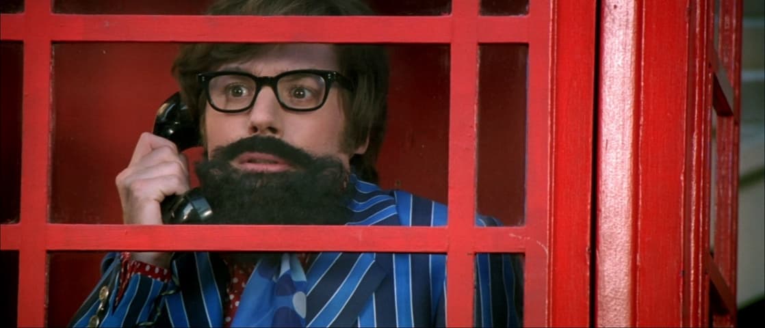 Austin Powers: International Man of Mystery frame 4