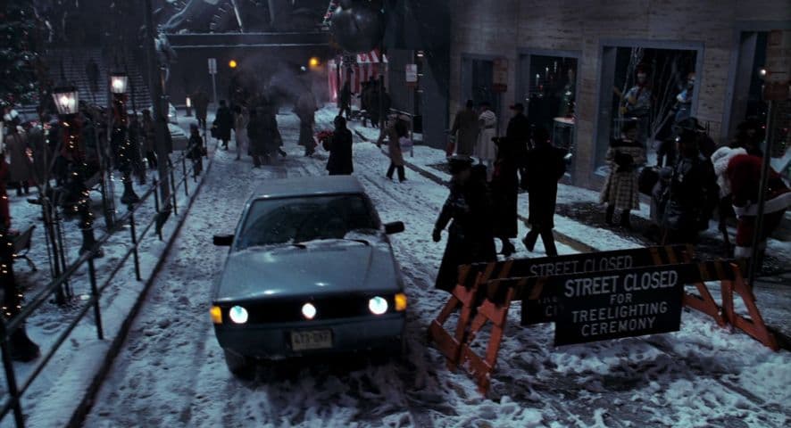 Batman Returns frame 3