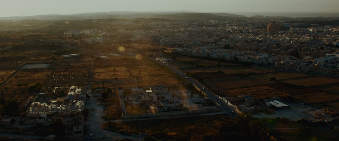 13 Hours: The Secret Soldiers of Benghazi frame 2
